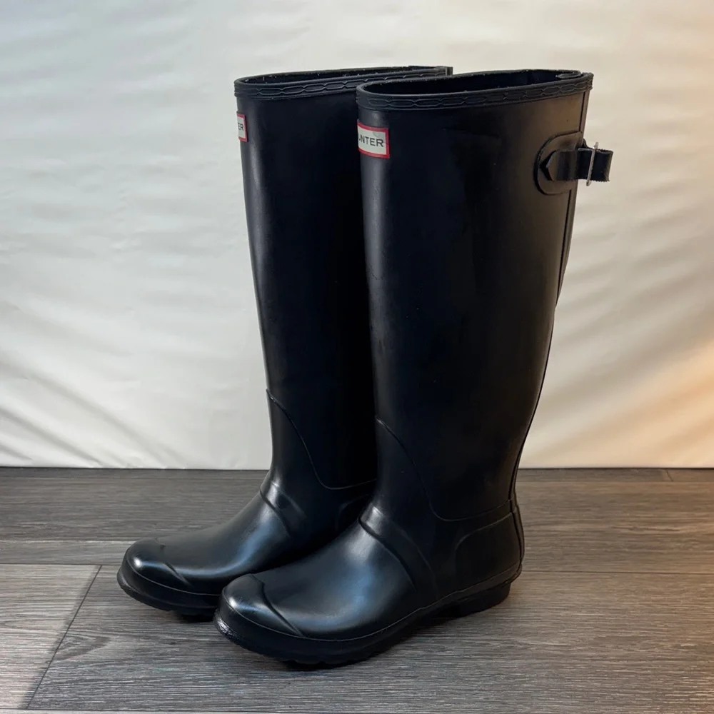 Hunter Black Women's Winter & Rain Boots
